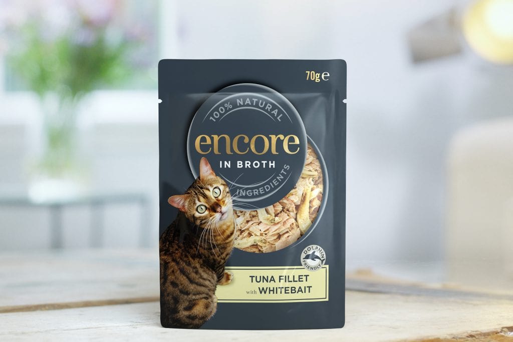 Encore cat food tuna and whitebait pouch close up